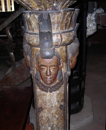 San-Rafael-capitel-egipcio